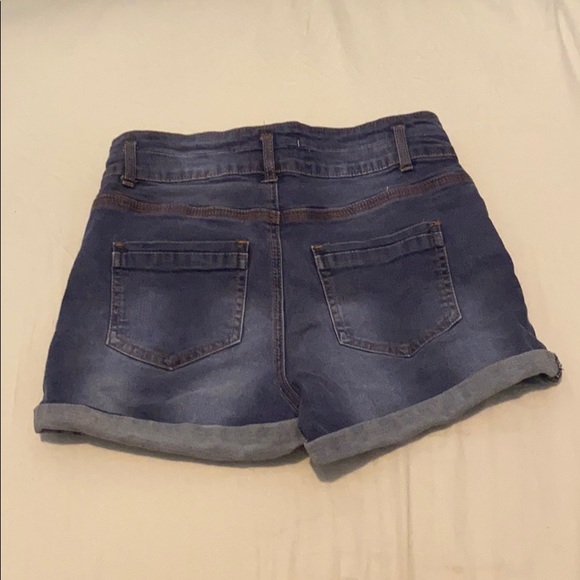 Cotton On High Waisted Jean Shorts - Picture 2 of 3